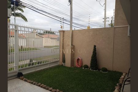 4_photo/94dcfb6b25.f6993c70a78e261a-ATLAS-32b8590f-c6d2-4f5f-86dc-e902018ea58b.jpg de casa à venda com 3 quartos, 173m² em Xaxim, Curitiba