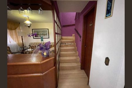 12_photo/94dcfb6b37.588d4a7fb74764b6-ATLAS-1d4824c4-4f80-4dd2-8d6d-7864206edff4.jpg de casa à venda com 4 quartos, 150m² em Xaxim, Curitiba