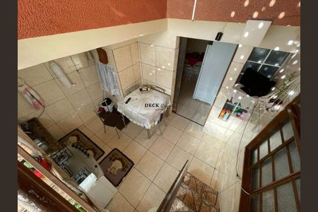 11_photo/94dcfb6b37.588d4a7fb74764b6-ATLAS-5a344bd5-48e6-475d-85ce-61c1663d4f6e.jpg de casa à venda com 4 quartos, 150m² em Xaxim, Curitiba