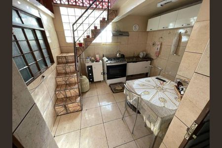 2_photo/94dcfb6b37.588d4a7fb74764b6-ATLAS-c7a057ea-2f43-4f65-9294-b17d9d935c02.jpg de casa à venda com 4 quartos, 150m² em Xaxim, Curitiba