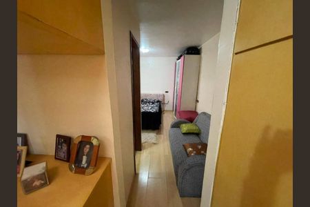 5_photo/94dcfb6b37.588d4a7fb74764b6-ATLAS-e4fdbf30-97d6-4dfd-8f92-4be160087f63.jpg de casa à venda com 4 quartos, 150m² em Xaxim, Curitiba