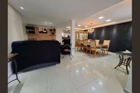 6_photo/94dcfb6b5f.5d0f389310efd202-ATLAS-9df822b9-6b6a-49d0-b0d7-fa1425d35fcb.jpg de casa à venda com 4 quartos, 302m² em Xaxim, Curitiba