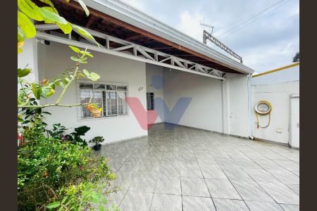 11_photo/94dcfb6b91.cb2272fcfeb20142-ATLAS-7b5fa35e-7cdf-49af-9f24-234361ff1daa.jpg de casa à venda com 2 quartos, 76m² em Xaxim, Curitiba