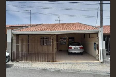 1_photo/94dcfb6bef.dd810fae21d85007-ATLAS-2450364d-33e4-43fa-afa6-553553f90cfb.jpg de casa à venda com 3 quartos, 130m² em Xaxim, Curitiba