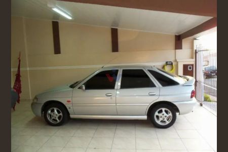 11_photo/94dcfb6bef.dd810fae21d85007-ATLAS-8508ea2f-d6da-4252-a85e-5563f8dd8188.jpg de casa à venda com 2 quartos, 102m² em Xaxim, Curitiba