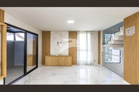 3_photo/94dcfb6c8b.611988fca85ff735-ATLAS-71cf8b3d-13b1-4862-a325-6189fbe970ec.jpg de casa para alugar com 2 quartos, 174m² em Xaxim, Curitiba