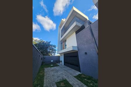 8_photo/94dcfb6c8b.611988fca85ff735-ATLAS-756482f5-bb61-4083-a742-d46f2880bddc.jpg de casa à venda com 3 quartos, 175m² em Xaxim, Curitiba