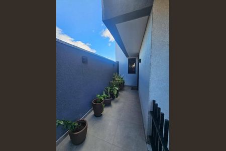 5_photo/94dcfb6c8b.611988fca85ff735-ATLAS-bae45837-dbbb-4c36-81fc-db0987190c9e.jpg de casa à venda com 3 quartos, 175m² em Xaxim, Curitiba