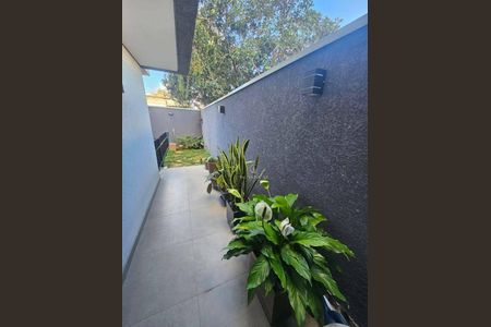 3_photo/94dcfb6c8b.611988fca85ff735-ATLAS-bb1b8d14-cffc-4033-9231-9b98f16621a1.jpg de casa à venda com 3 quartos, 175m² em Xaxim, Curitiba