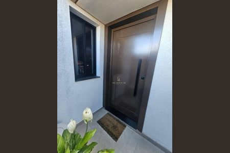 9_photo/94dcfb6c8b.611988fca85ff735-ATLAS-d41d0cfe-1cdf-4dd7-a245-98115904e47a.jpg de casa à venda com 3 quartos, 175m² em Xaxim, Curitiba