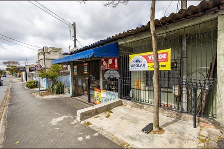 37_photo/94dcfb6f45.614b6dbc1122d364-ATLAS-58ab63ac-080a-4706-8ef3-b9d500e41ac7.jpg de casa à venda com 3 quartos, 186m² em Xaxim, Curitiba