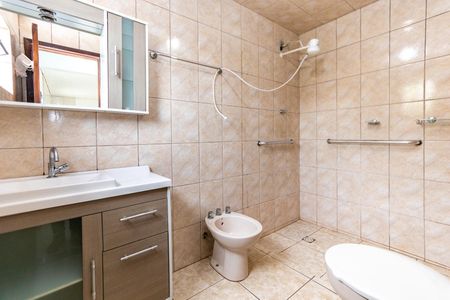 17_photo/94dcfb6f8f.7980aed8fa71c73b-ATLAS-b911f5a0-7009-46d6-bd6b-5b4030a88f2f.jpg de casa à venda com 2 quartos, 125m² em Xaxim, Curitiba