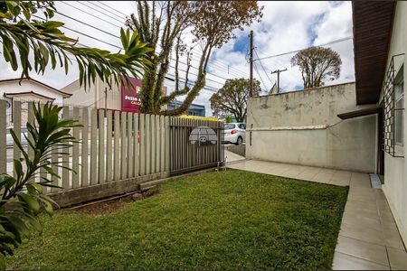 11_photo/94dcfb6f99.d97129b28fc30b3f-ATLAS-5e077c4d-6e77-4101-b1c2-ed795d1bb838.jpg de casa à venda com 3 quartos, 157m² em Xaxim, Curitiba