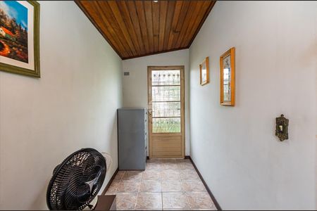 7_photo/94dcfb6f99.d97129b28fc30b3f-ATLAS-7920a9b2-e824-4cad-8f40-7adb514ef7e0.jpg de casa à venda com 3 quartos, 157m² em Xaxim, Curitiba