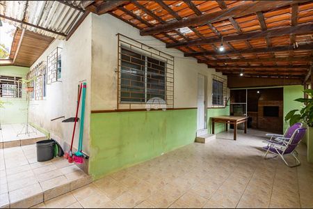 42_photo/94dcfb6f99.d97129b28fc30b3f-ATLAS-895efb9f-e9eb-472c-87eb-07945fdf7b1a.jpg de casa à venda com 3 quartos, 157m² em Xaxim, Curitiba