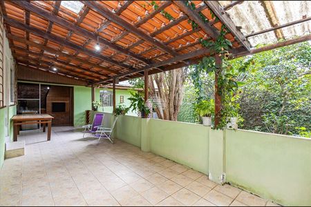 8_photo/94dcfb6f99.d97129b28fc30b3f-ATLAS-b851c92a-c44b-4f1d-8a77-93552e29d2c7.jpg de casa à venda com 3 quartos, 157m² em Xaxim, Curitiba