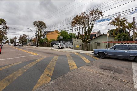 3_photo/94dcfb6f99.d97129b28fc30b3f-ATLAS-ba8ac769-d38c-434b-bd52-5137eda9e2aa.jpg de casa à venda com 3 quartos, 157m² em Xaxim, Curitiba