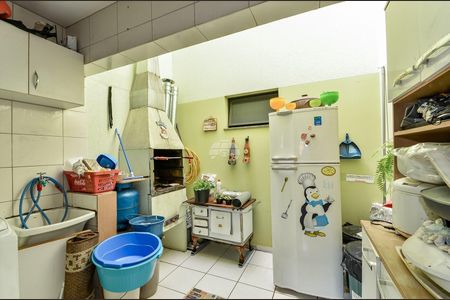 14_photo/94dcfb6f9d.f34b82a44adf642d-ATLAS-d66991da-cf75-40ef-b67c-5b9324c5ad0b.jpg de casa à venda com 5 quartos, 400m² em Xaxim, Curitiba