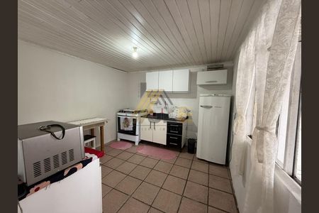 6_photo/94dcfb7021.f004b3811d646080-ATLAS-9a194e5f-1115-4e9c-bfb7-bd8b47e6f93a.jpg de casa à venda com 3 quartos, 88m² em Xaxim, Curitiba