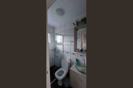 9_photo/94dcfb710f.b15f7fec8e917340-ATLAS-2106ded2-c594-430a-9627-1b70243a91c8.jpg de casa à venda com 5 quartos, 185m² em Pinheirinho, Curitiba