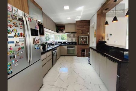 19_photo/94dcfb7295.8359bf70ecff7ce1-ATLAS-15280c17-bc38-464b-904e-490c2c08ce6e.jpg de casa à venda com 5 quartos, 312m² em Xaxim, Curitiba