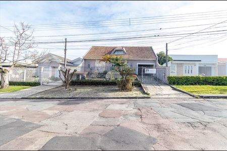 7_photo/94dcfb72a5.72c99cad9401b729-ATLAS-1fc8a9da-e6ea-4105-bee6-2995f1a6f671.jpg de casa à venda com 4 quartos, 343m² em Xaxim, Curitiba