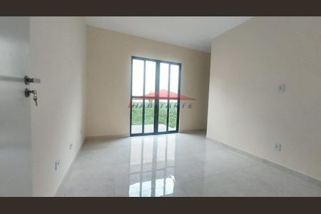 13_photo/94dcfb72c3.32d3cee88d6adeff-ATLAS-d9d7bc02-5559-4cf9-b0b2-6d162c669eb7.jpg de casa à venda com 3 quartos, 65m² em Xaxim, Curitiba