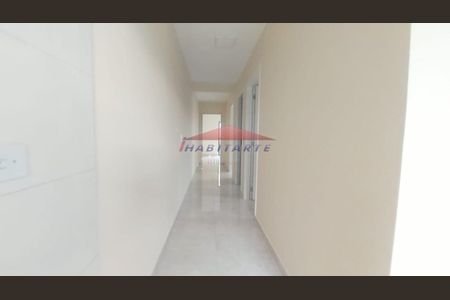 8_photo/94dcfb72c3.32d3cee88d6adeff-ATLAS-e82e4860-7ca3-4fa3-893f-52b2dfb6b9e7.jpg de casa à venda com 3 quartos, 65m² em Xaxim, Curitiba