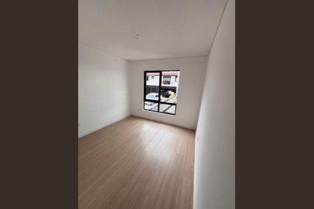 9_photo/94dcfb72e1.18e6ac91b37a8e88-ATLAS-4fce28f8-5d20-475a-a4ba-9a4446c5a98a.jpg de casa à venda com 3 quartos, 100m² em Xaxim, Curitiba