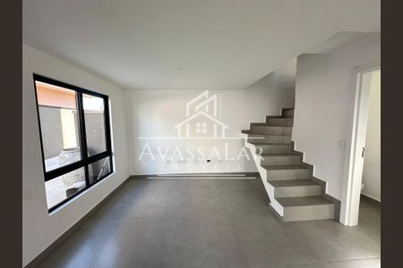 10_photo/94dcfb72e1.18e6ac91b37a8e88-ATLAS-93954bf8-7510-4702-82e8-2d5df5f20b7b.jpg de casa à venda com 2 quartos, 100m² em Xaxim, Curitiba