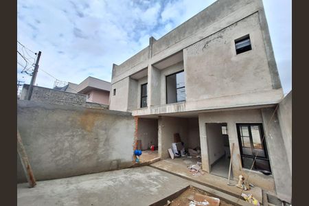 7_photo/94dcfb72e3.3ee15f017ff1b7a8-ATLAS-4892ff34-ae14-4e03-a625-cc1a9166ba7c.jpg de casa à venda com 3 quartos, 104m² em Xaxim, Curitiba