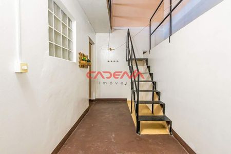 16_photo/94dcfb7305.cd973ee60cd4bb05-ATLAS-cad5921a-4ba5-48f4-a2e1-2571ece75e7e.jpg de casa à venda com 4 quartos, 201m² em Xaxim, Curitiba