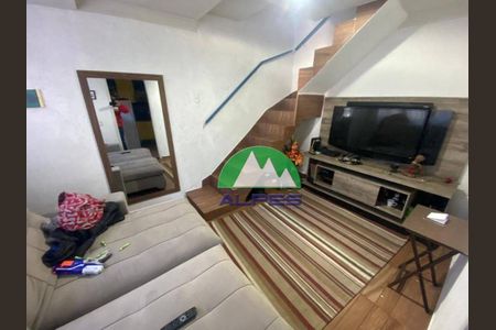 8_photo/94dcfb7313.1f85094cffd9cdaa-ATLAS-90772d4d-0f9d-42f7-9e8e-3d4f800ec629.jpg de casa à venda com 4 quartos, 200m² em Xaxim, Curitiba