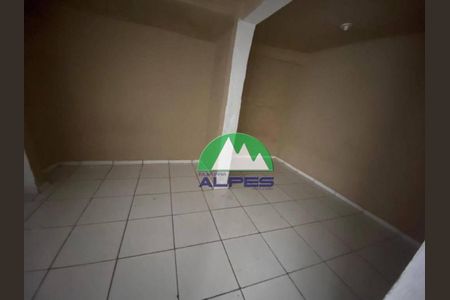 3_photo/94dcfb7313.1f85094cffd9cdaa-ATLAS-cea20cc0-13c8-4b5a-ada4-b8242347aa48.jpg de casa à venda com 4 quartos, 200m² em Xaxim, Curitiba