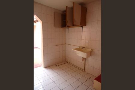 11_photo/94dcfb733b.14be72f851f11d21-ATLAS-0a737ee1-9d86-435b-aca7-332d31feaccb.jpg de casa para alugar com 3 quartos, 130m² em Xaxim, Curitiba