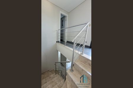 9_photo/94dcfb735f.1a4326ce4ee25dea-ATLAS-35c555f4-c55f-4862-a633-c8faef60568c.jpg de casa à venda com 3 quartos, 155m² em Xaxim, Curitiba