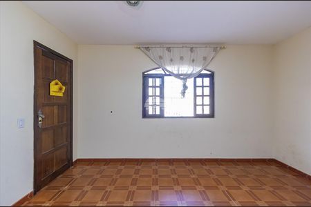 5_photo/94dcfb73a7.d9142c0c1a956d72-ATLAS-82ab7db2-b492-4db6-937f-8fba67eecc4b.jpg de casa à venda com 3 quartos, 181m² em Xaxim, Curitiba