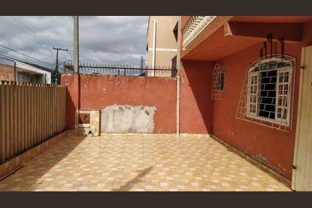 8_photo/94dcfb73a7.d9142c0c1a956d72-ATLAS-a1adc944-c20a-4aa3-ad7b-e99b92bd7283.jpg de casa à venda com 3 quartos, 154m² em Xaxim, Curitiba