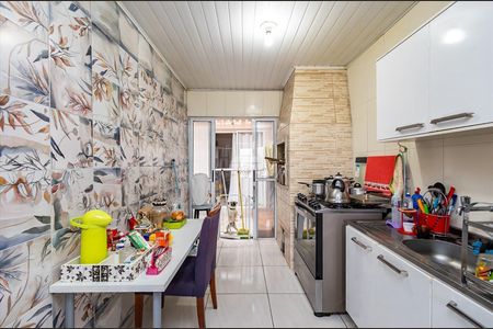 11_photo/94dcfb73bd.df2406aa61ba3211-ATLAS-4f172b3b-2d3a-4ded-88e5-fa93305d305e.jpg de casa à venda com 4 quartos, 100m² em Xaxim, Curitiba