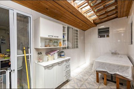 3_photo/94dcfb73bd.df2406aa61ba3211-ATLAS-c6fddb13-b2be-4e07-bbe5-692a8bc4ea48.jpg de casa à venda com 4 quartos, 100m² em Xaxim, Curitiba