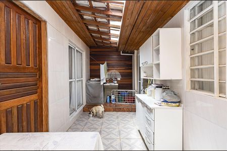 9_photo/94dcfb73bd.df2406aa61ba3211-ATLAS-d8d2e219-7b90-4063-8ee9-41ae3c0eaf51.jpg de casa à venda com 4 quartos, 100m² em Xaxim, Curitiba