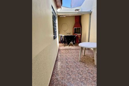 3_photo/94dcfb7581.2f15d505e37c7ac5-ATLAS-e2c1cf4e-b943-4587-b25a-233c904dc772.jpg de casa à venda com 4 quartos, 135m² em Sítio Cercado, Curitiba