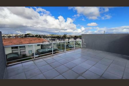 10_photo/94dcfb7819.c17ca44f466781a4-ATLAS-745c488b-110a-4e53-a8d9-22f7955dc156.jpg de casa para alugar com 3 quartos, 154m² em Pinheirinho, Curitiba