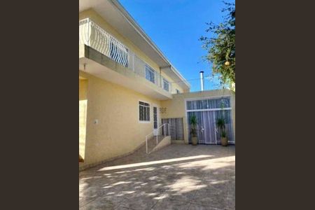 3_photo/94dcfb787f.4c157fceb05af543-ATLAS-96bc2136-8d24-48f2-b1f1-4108bf4769cf.jpg de casa à venda com 7 quartos, 326m² em Pinheirinho, Curitiba