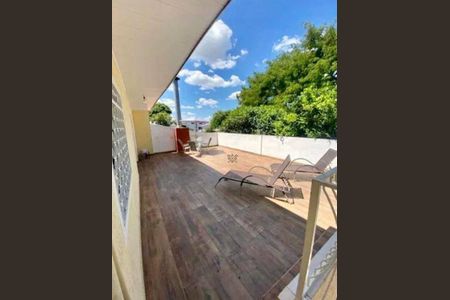 5_photo/94dcfb787f.4c157fceb05af543-ATLAS-c3d773ee-a8f0-4f02-aa2b-e693301a4ecd.jpg de casa à venda com 7 quartos, 326m² em Pinheirinho, Curitiba