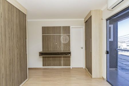 19_photo/94dcfb78d1.d55b36f64ebf45c1-ATLAS-2314630b-c05e-4e65-af1c-a71a69af743d.jpg de casa à venda com 2 quartos, 111m² em Pinheirinho, Curitiba