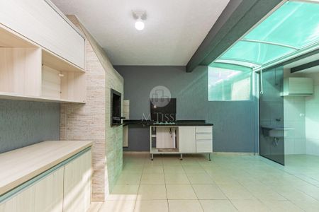 11_photo/94dcfb78d1.d55b36f64ebf45c1-ATLAS-2990c9c8-3b23-440b-9d0d-7e5edcfeb656.jpg de casa à venda com 2 quartos, 111m² em Pinheirinho, Curitiba