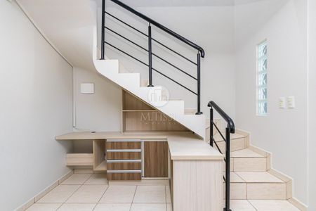 13_photo/94dcfb78d1.d55b36f64ebf45c1-ATLAS-ec6e23ce-afc6-4e8b-ac41-95befe585cf1.jpg de casa à venda com 2 quartos, 111m² em Pinheirinho, Curitiba