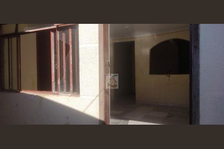 4_photo/94dcfb792d.c48b7c1e58d559fc-ATLAS-435a3219-308e-4377-9c6c-57885eb3c941.jpg de casa à venda com 2 quartos, 54m² em Pinheirinho, Curitiba