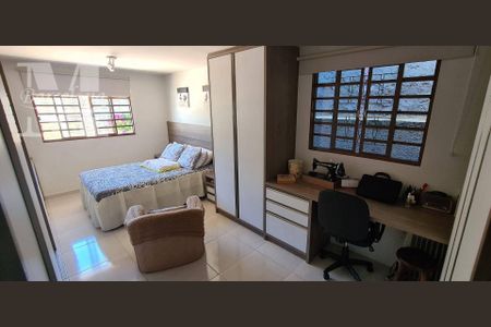 7_photo/94dcfb7afd.4cea1a0b3f6bbd2f-ATLAS-a2fb070f-09b7-480e-87e7-1d2e69c30675.jpg de casa à venda com 2 quartos, 145m² em Pinheirinho, Curitiba